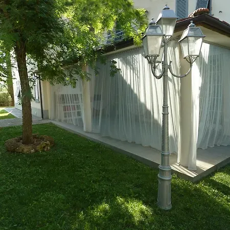 Dimora Rinaldi Apartment